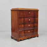 1342 8351 CHEST OF DRAWERS